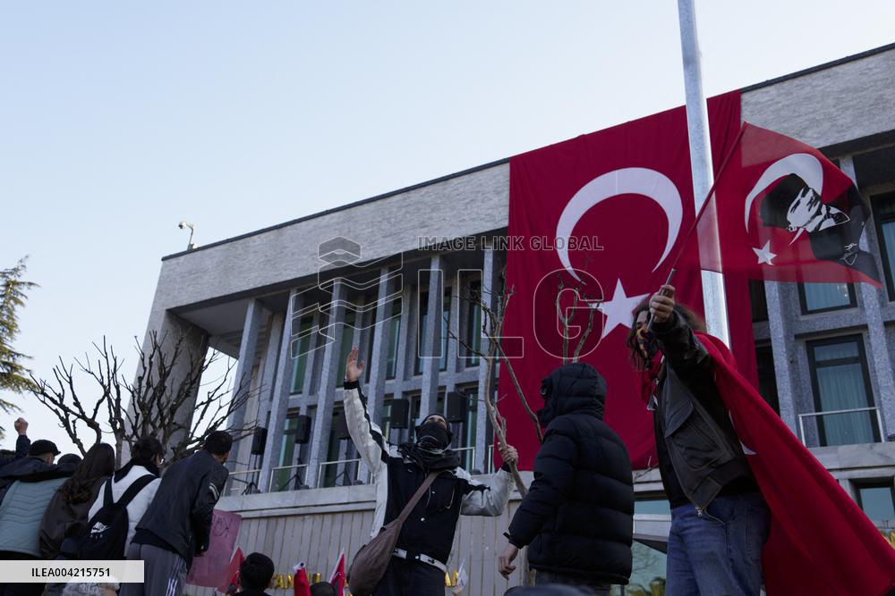 Istanbul Protest For Democracy - Istanbul