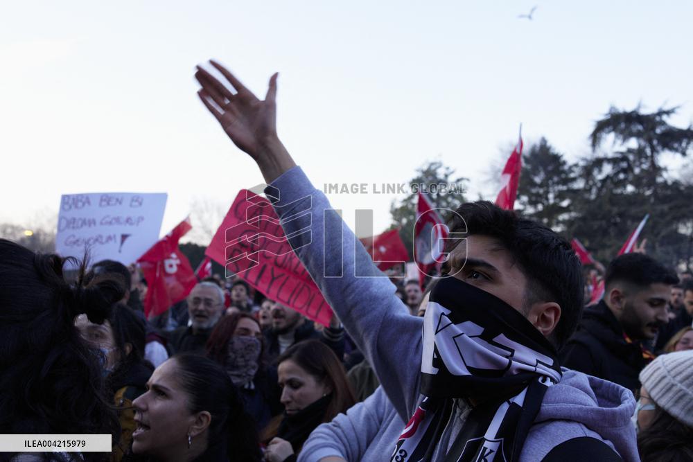Istanbul Protest For Democracy - Istanbul