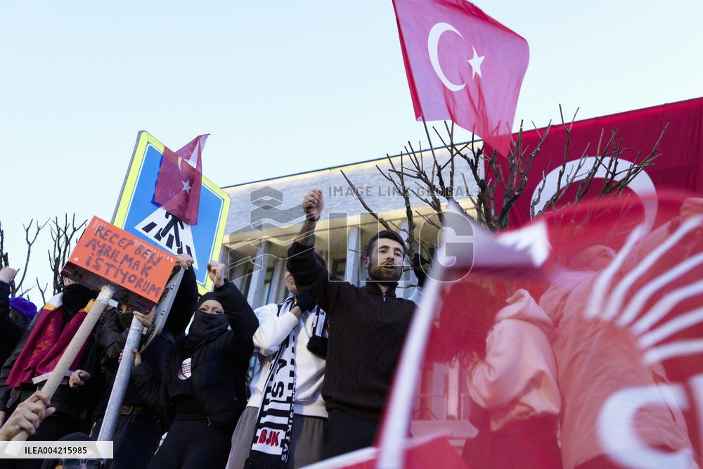 Istanbul Protest For Democracy - Istanbul