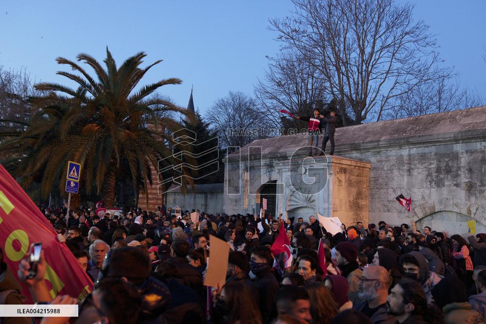 Istanbul Protest For Democracy - Istanbul