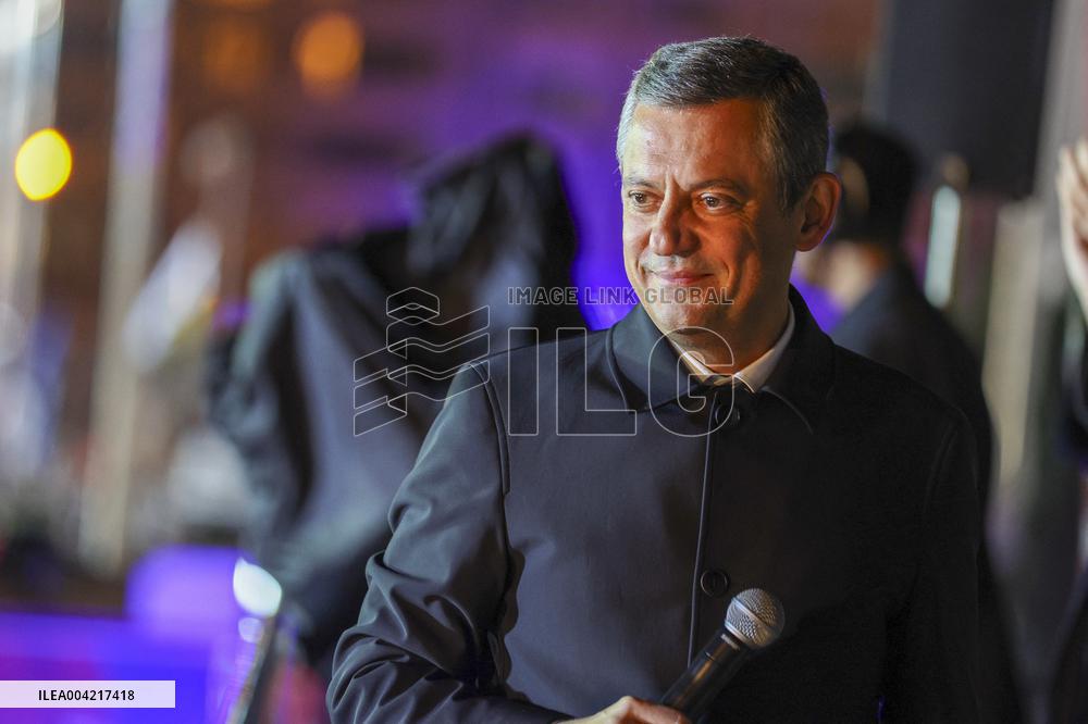 Thousands Rally in Istanbul for Sixth Night to Protest Mayors Jailing