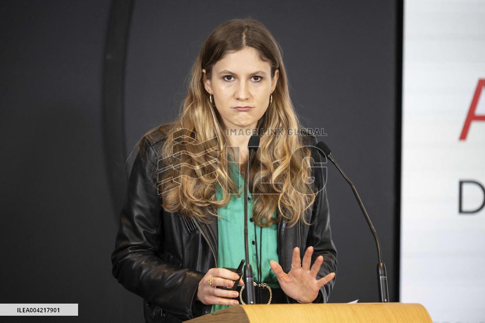 Iliad Press conference - Paris