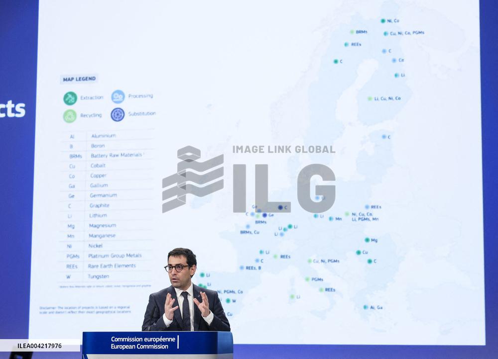 Stephane Sejourne Speaks to The Media - Brussels