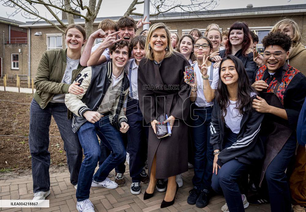Queen Maxima Attends Lesson On Money - Haarlem