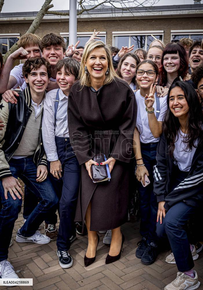 Queen Maxima Attends Lesson On Money - Haarlem