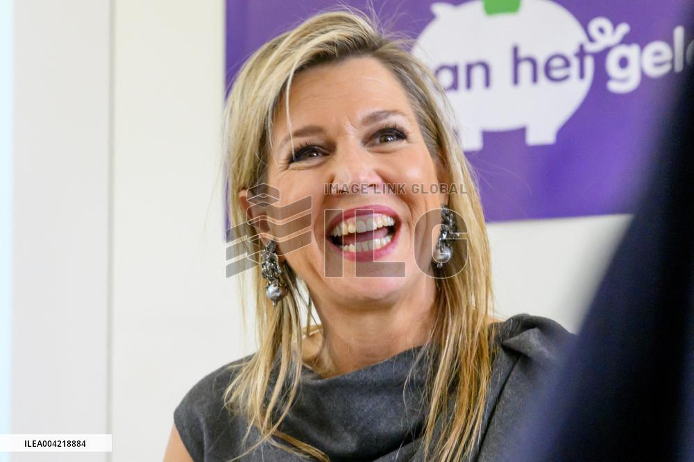 Queen Maxima Attends Lesson On Money - Haarlem