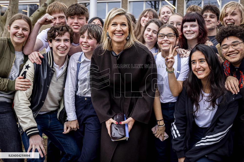 Queen Maxima Attends Lesson On Money - Haarlem