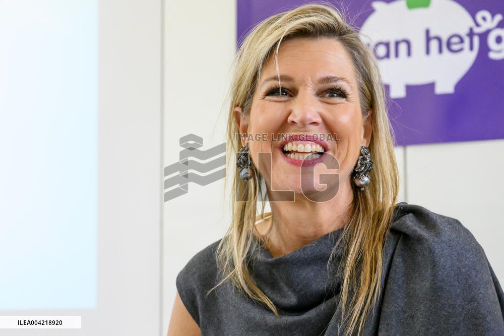 Queen Maxima Attends Lesson On Money - Haarlem