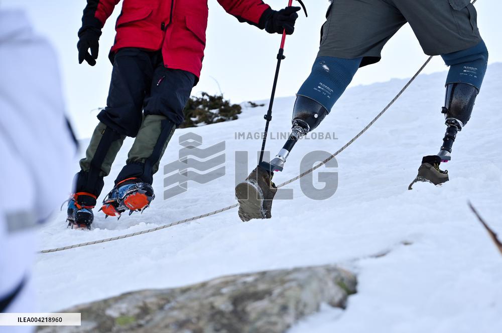 Charity ascent to highest peak of Carpathians Hoverla-2025