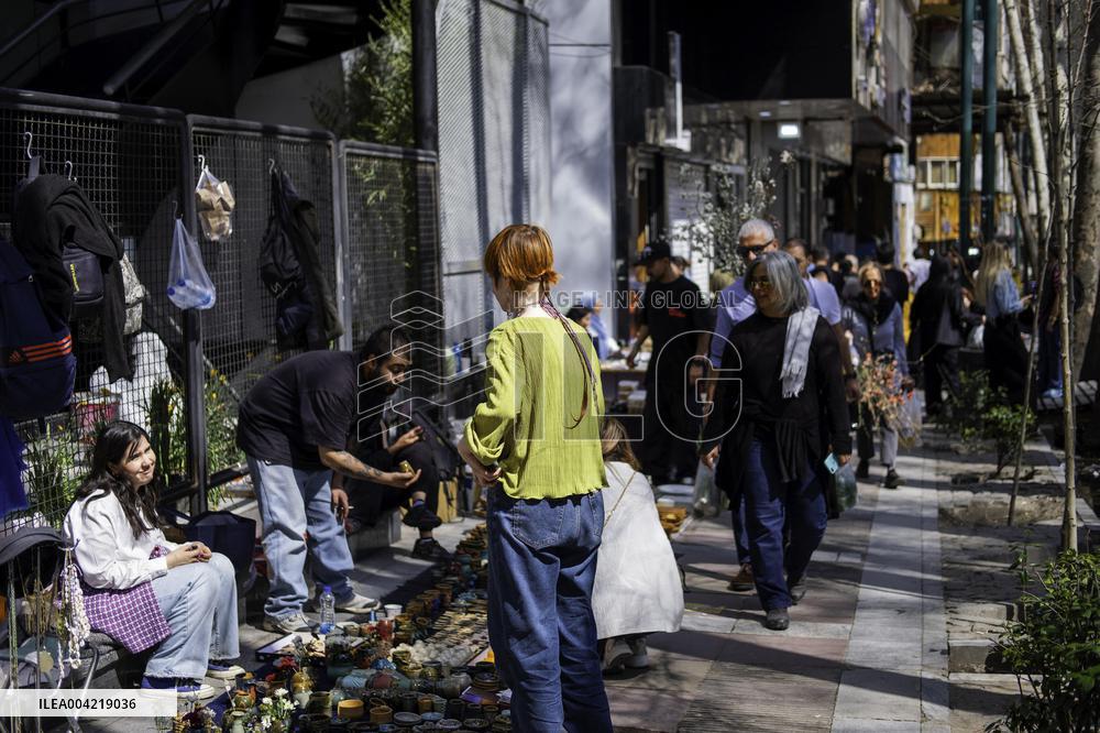 Iranian Women On The Streets Disregarding Compulsory Hijab - Tehran