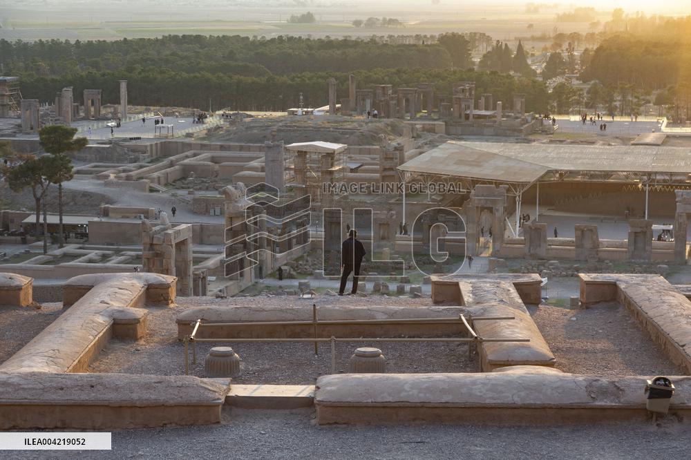 Illustration - Persepolis - Iran