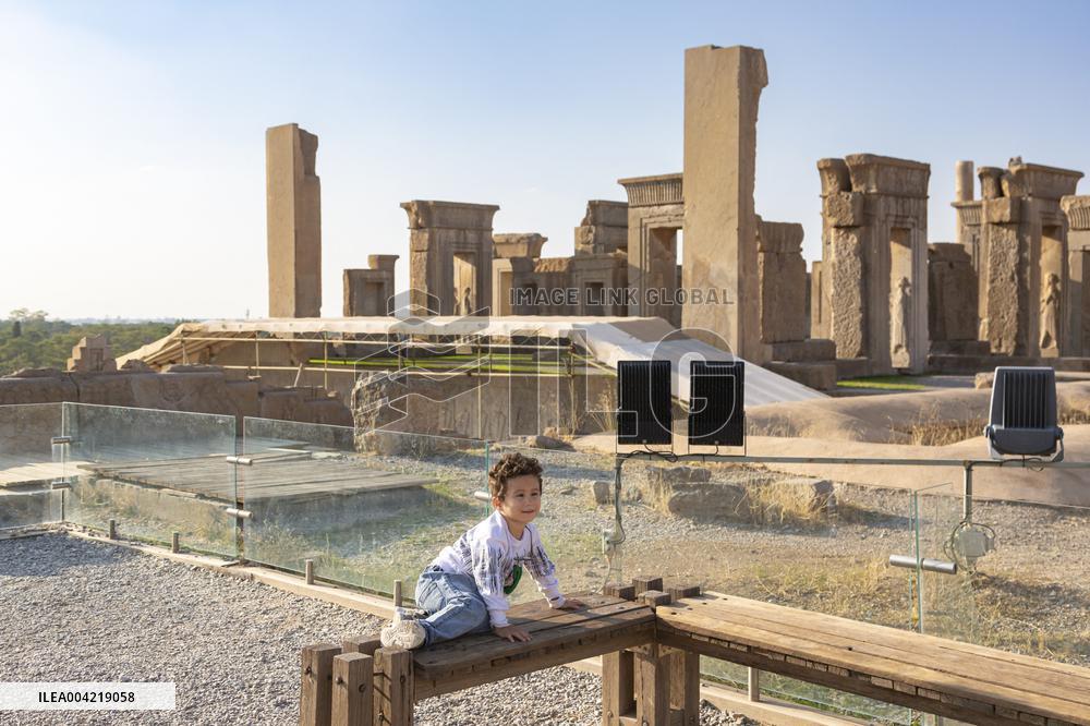 Illustration - Persepolis - Iran