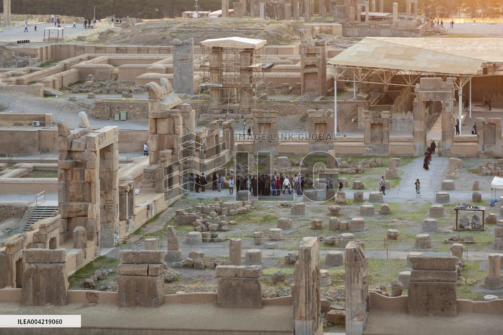 Illustration - Persepolis - Iran