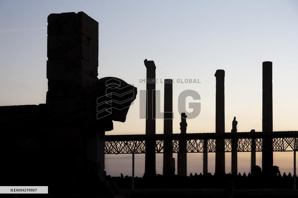Illustration - Persepolis - Iran