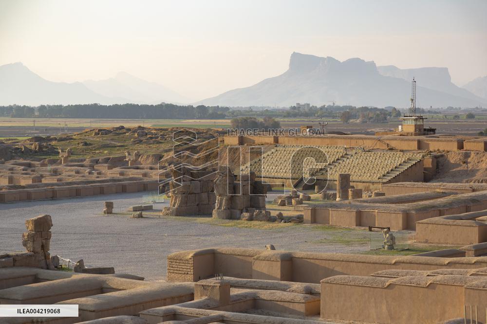 Illustration - Persepolis - Iran