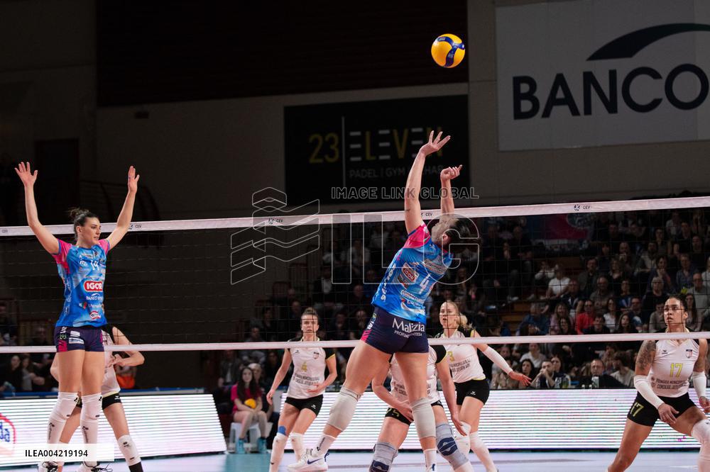 VOLLEY - CEV Cup Women - Igor Gorgonzola Novara vs CS Volej Alba BLAJ