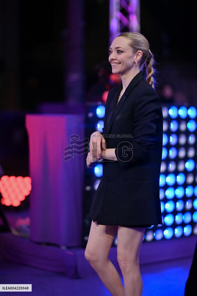 eries Mania - Amanda Seyfried At Long Bright River Screening