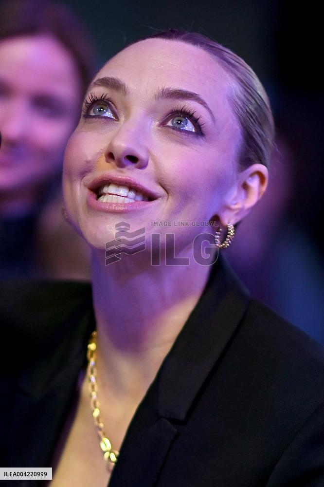 eries Mania - Amanda Seyfried At Long Bright River Screening