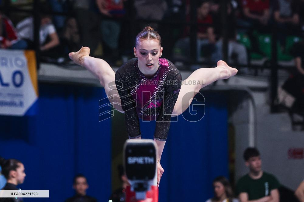 ALTRO - Ginnastica - Serie A Artistic Gymnastics