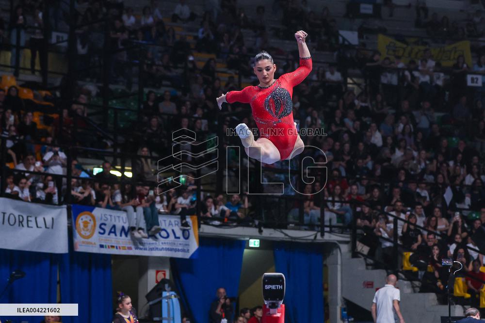 ALTRO - Ginnastica - Serie A Artistic Gymnastics