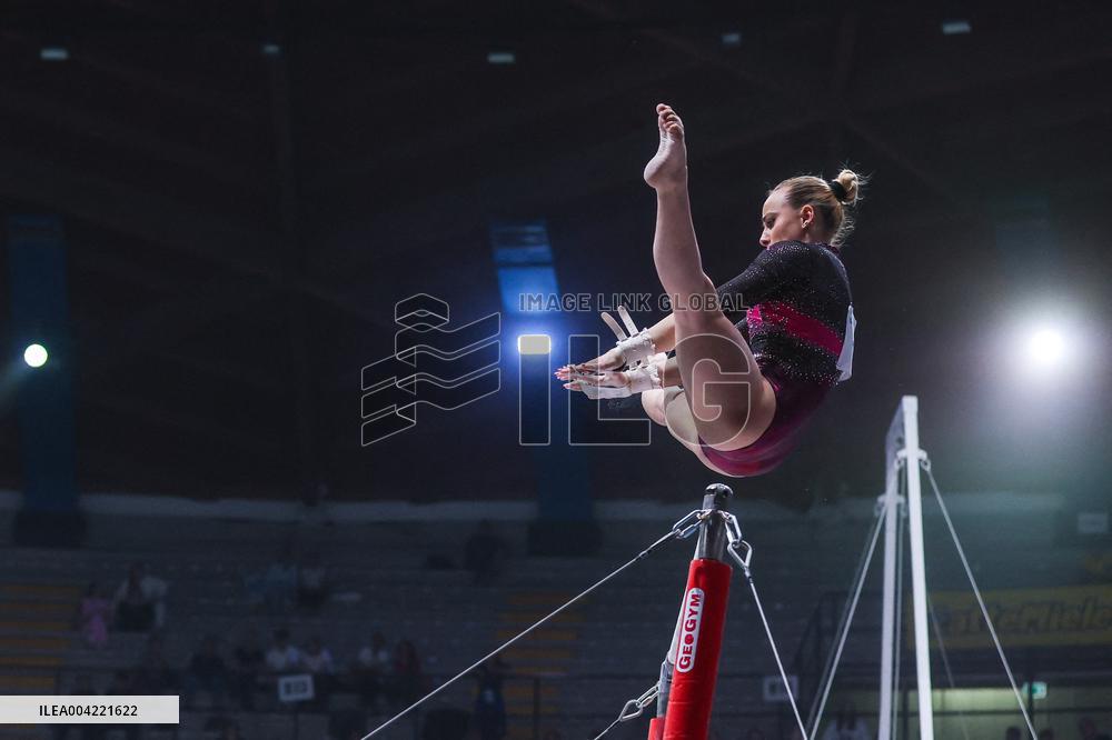 ALTRO - Ginnastica - Serie A Artistic Gymnastics