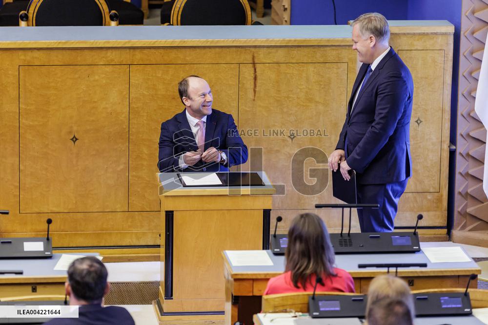 New ministers take oath of office