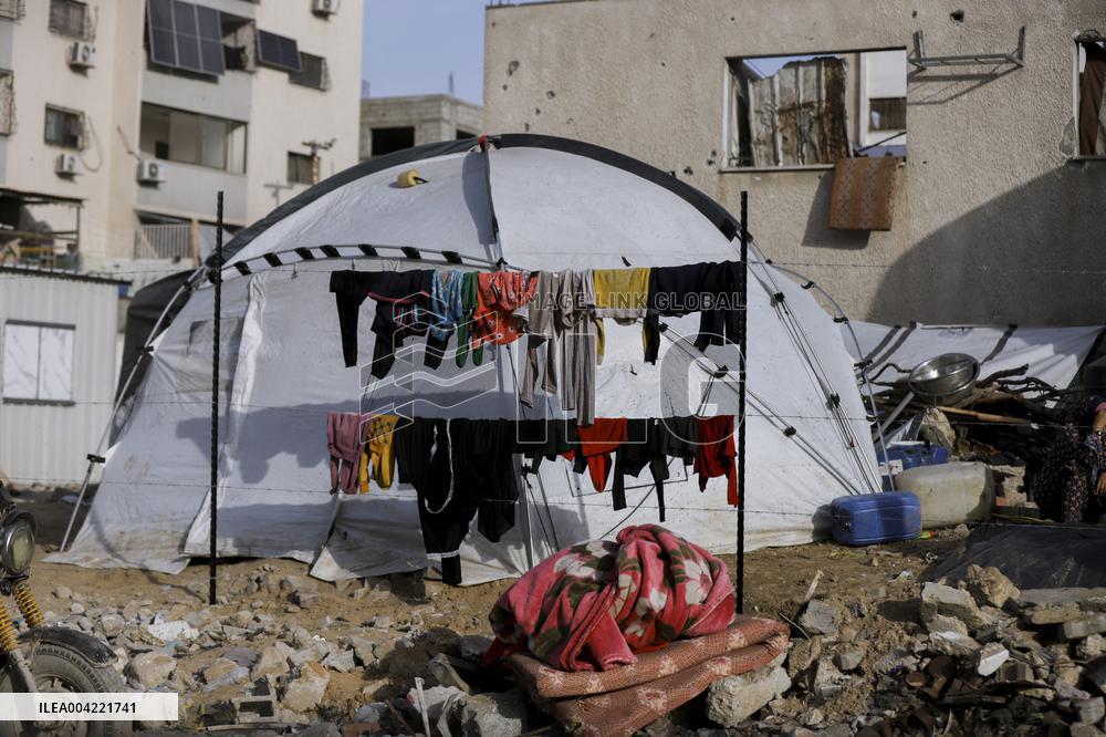 Clashes Escalate in Gaza