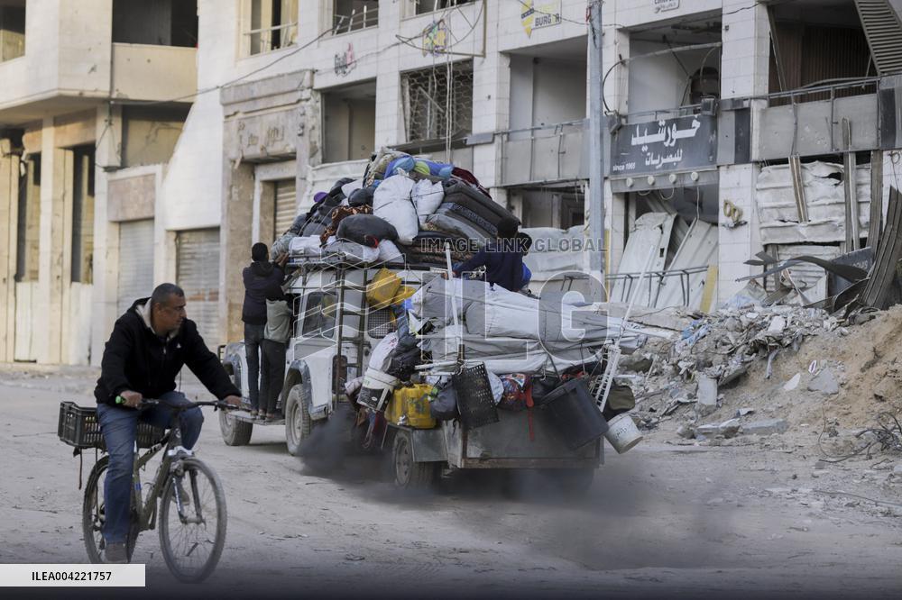 Clashes Escalate in Gaza