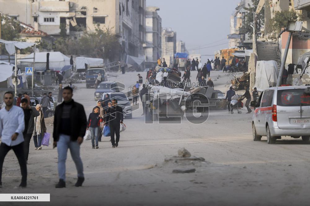 Clashes Escalate in Gaza