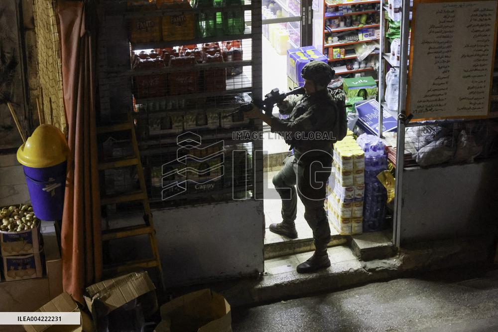 1 Palestinian killed, several detained in Israel raid in northern West Bank