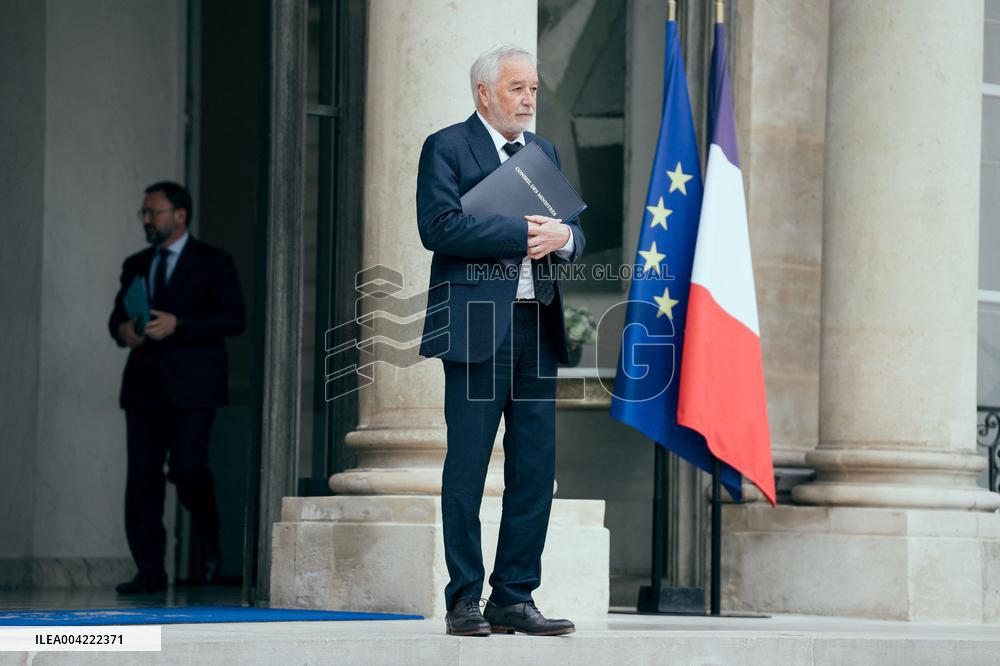Weekly Cabinet Meeting at the Elysee Palace - Paris AJ