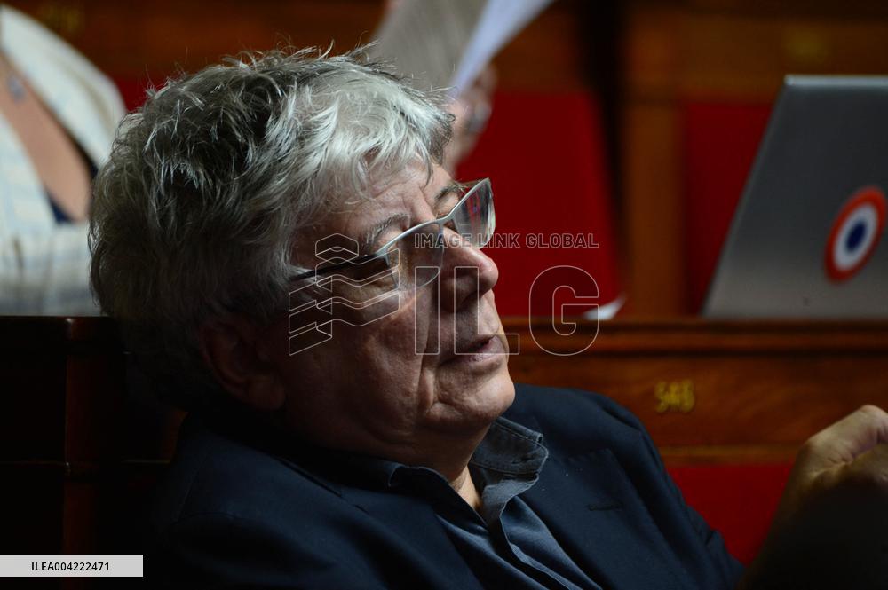 Questions to The Government - Paris