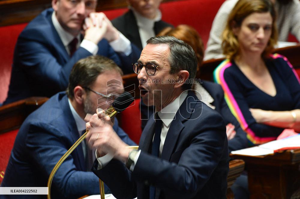 Questions to The Government - Paris