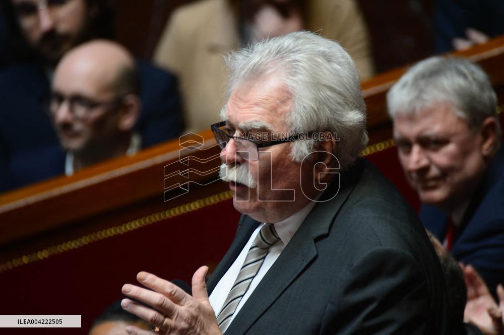 Questions to The Government - Paris