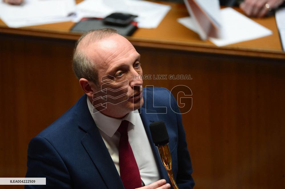 Questions to The Government - Paris