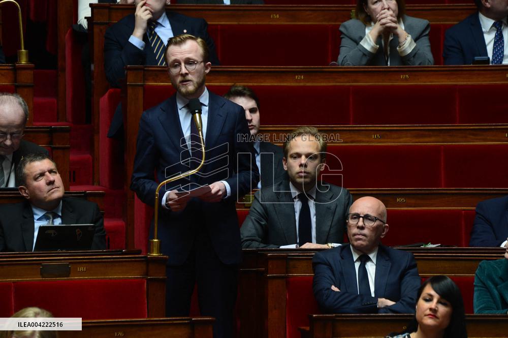 Questions to The Government - Paris