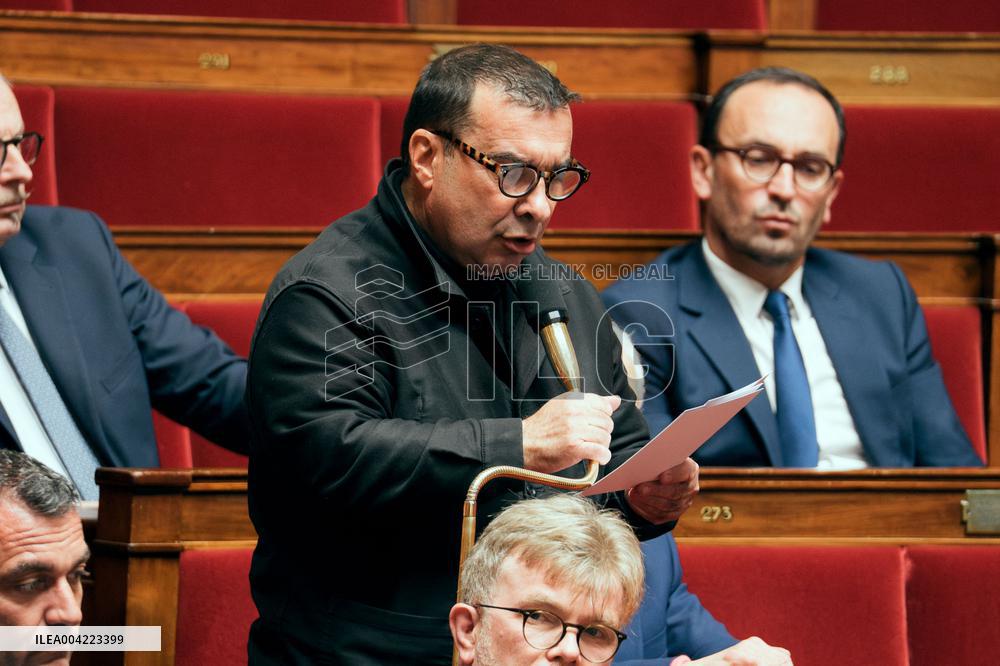 Questions to the government at the French National Assembly - Paris AJ