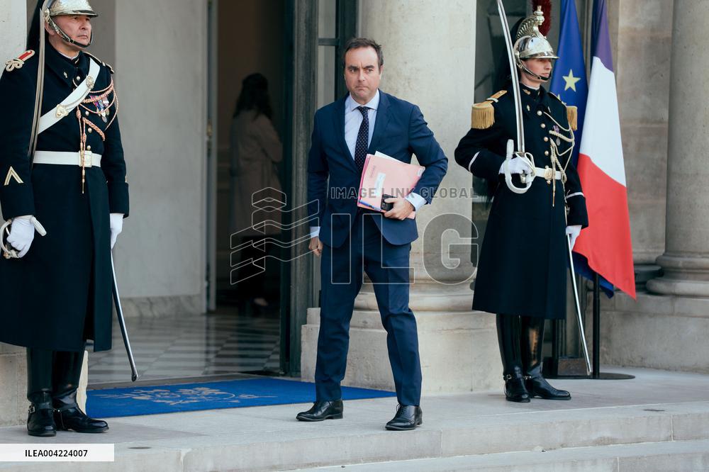 French President welcomes Volodymyr Zelensky to the Elysée Palace - Paris AJ