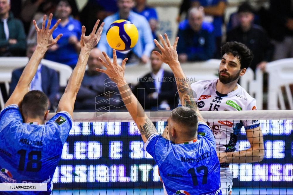 VOLLEY - Superlega Serie A - Playoff Scudetto - Cisterna Volley vs Itas Trentino 1-3  (25-17, 20-25, 14-25, 25-27)