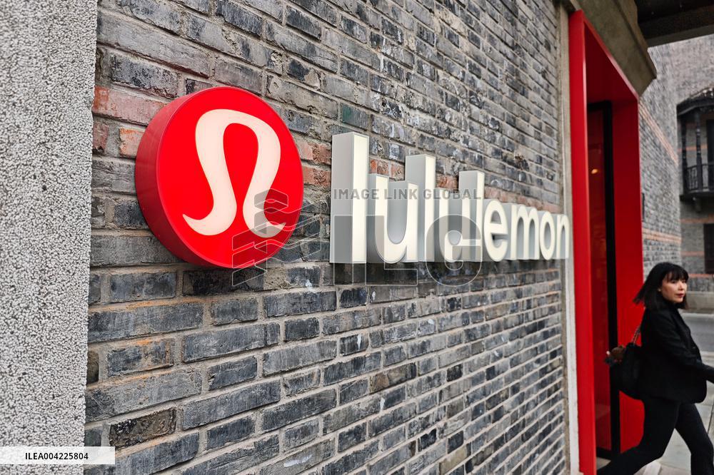 Lululemon Store in Shanghai