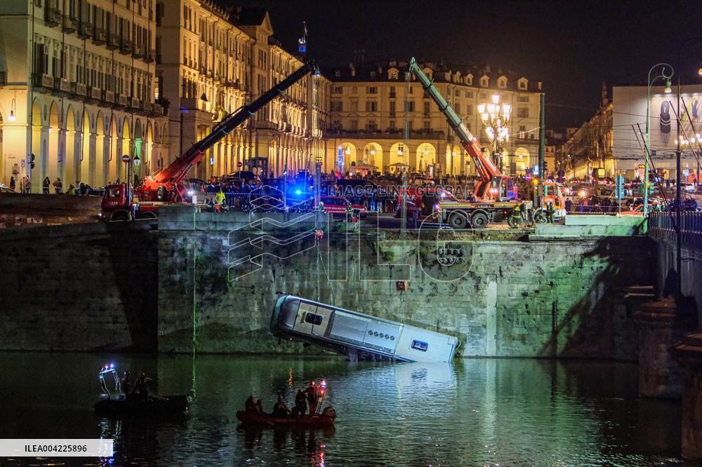 Tourist Bus Crashes Into River - Turin