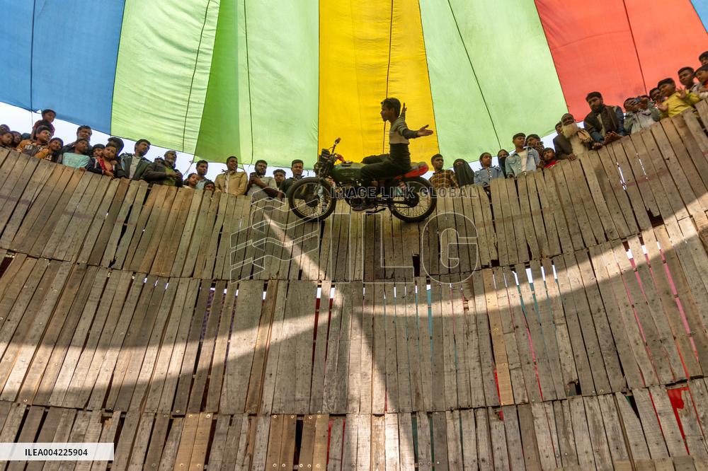 Bike Circus - Bangladesh
