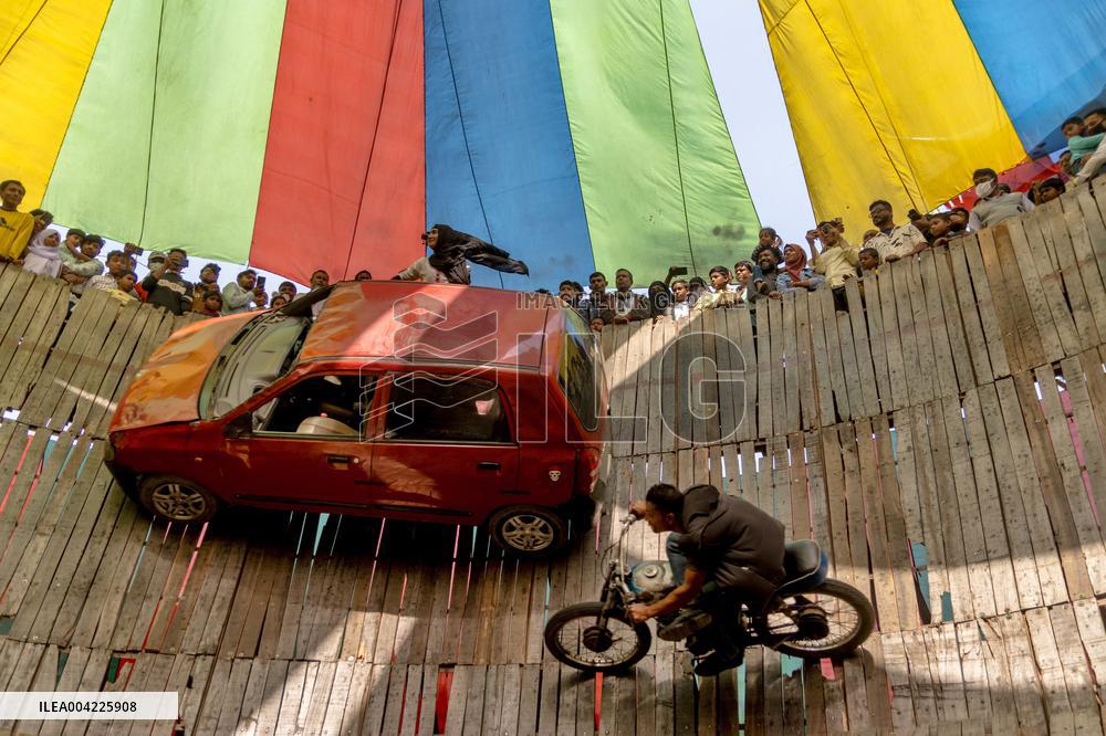 Bike Circus - Bangladesh