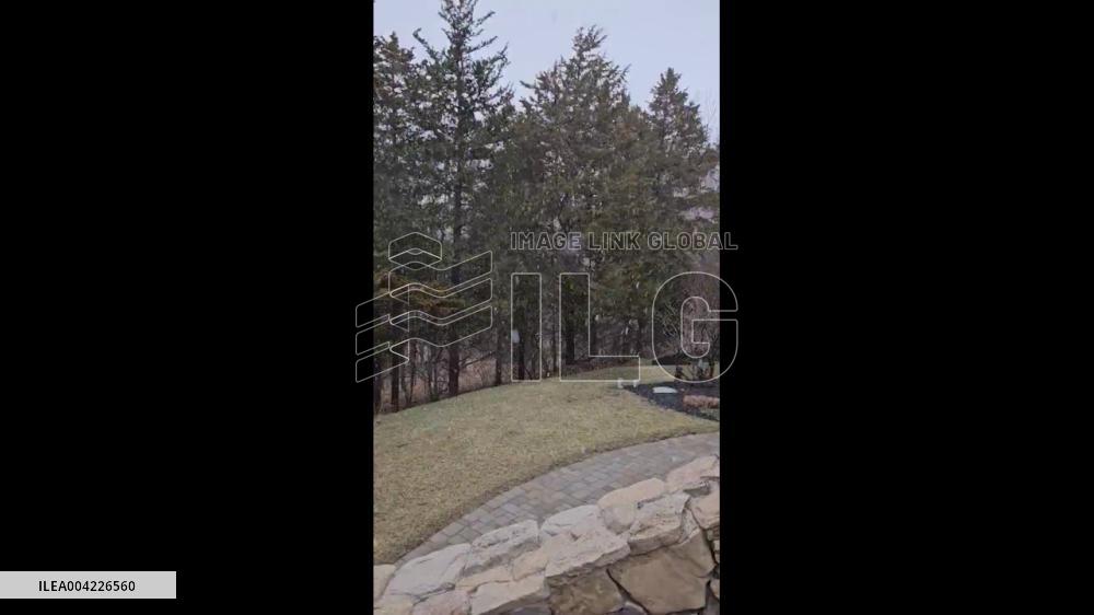 US: Late-Season Snow Falls in Northwest New Jersey