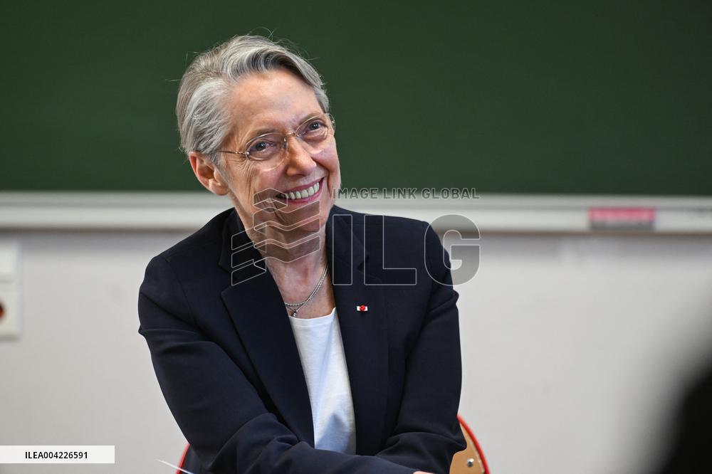 Borne and Retailleau Visit the Beaugrenelle Vocational High School - Paris