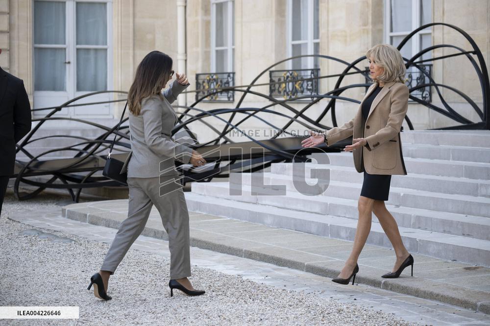 Brigitte Macron Hosts Rosangela da Silva at Elysee Palace - Paris