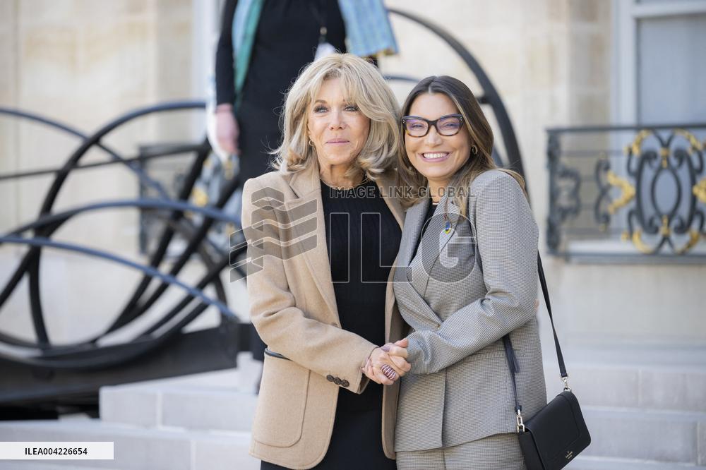 Brigitte Macron Hosts Rosangela da Silva at Elysee Palace - Paris