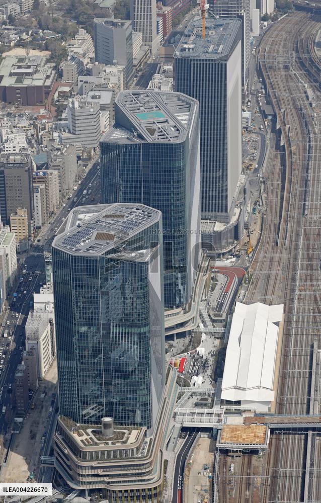 JR East opens "Takanawa Gateway City" complex in Tokyo