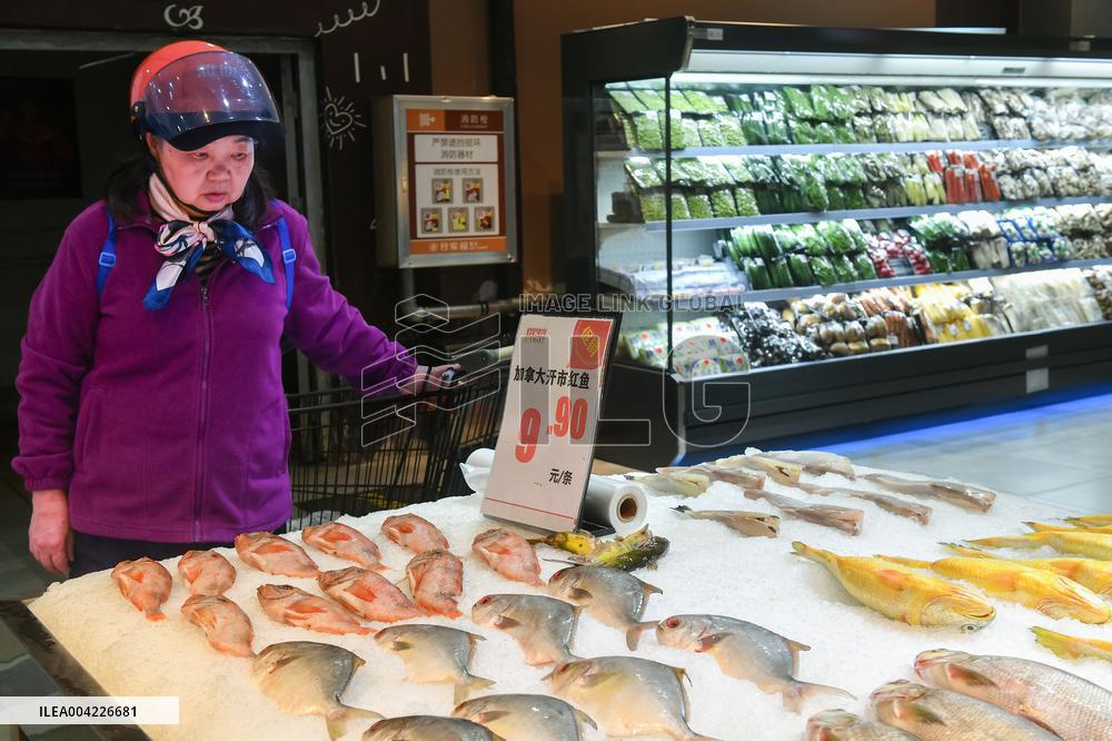 Imported Canadian Fish First Sale in Hefei