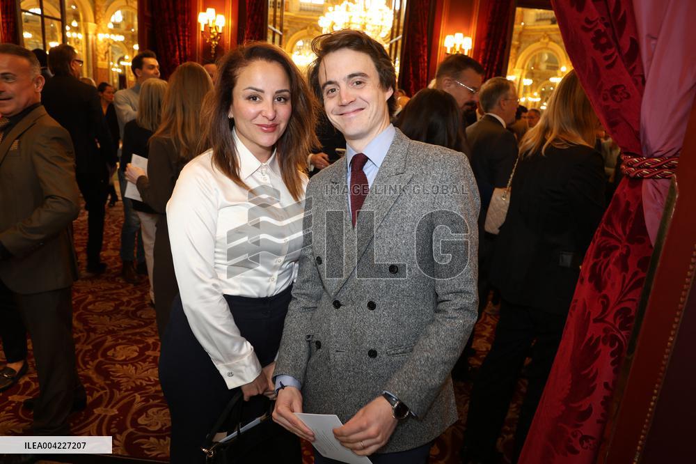 Exclusive - Chinese Business Club Lunch - Paris